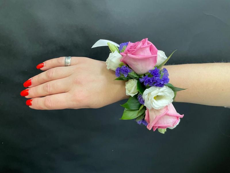 Браслет из живых цветов Ликует душа