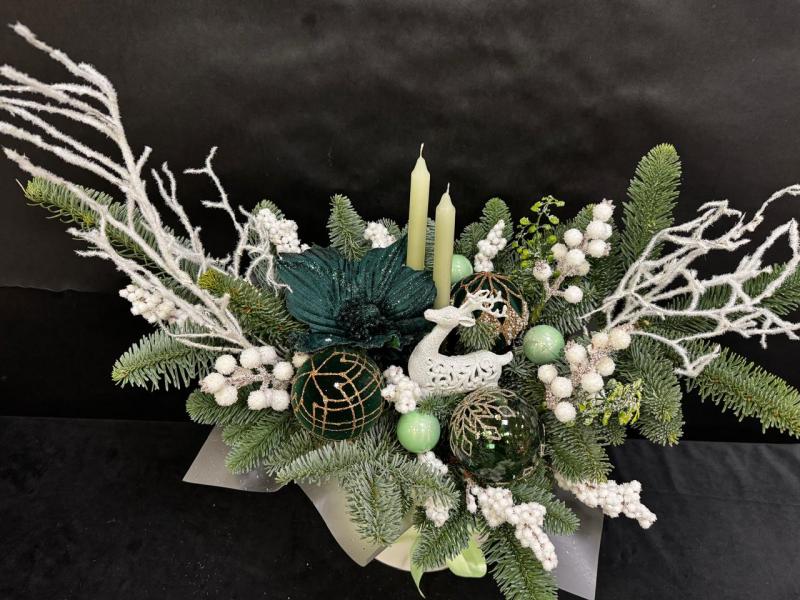 Яркие моменты зимы 2 Композиция из нобилиса живая ель