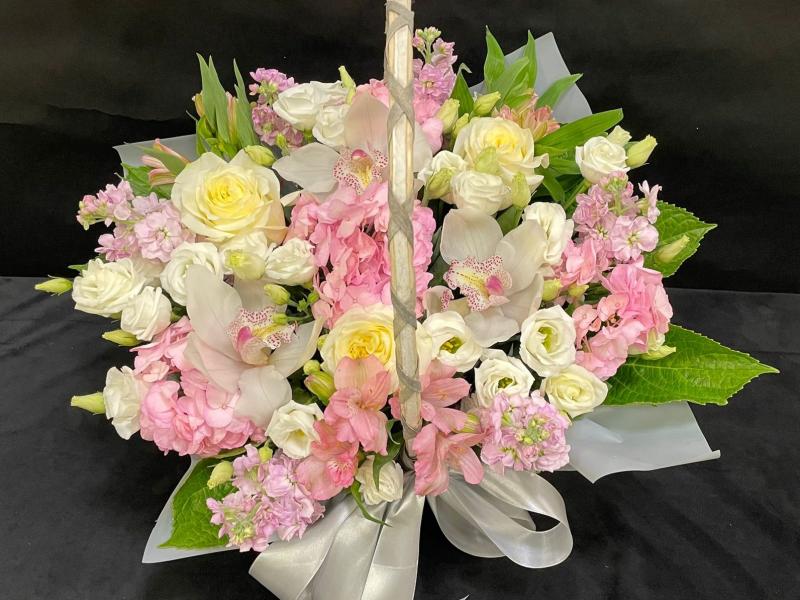 Корзина из цветов Как мимолётна красота