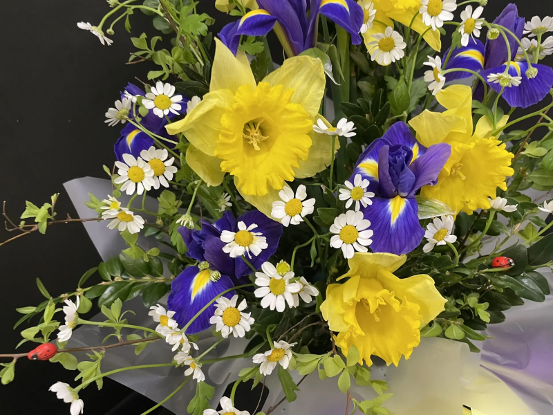 Текстурный микс Цветы в коробке