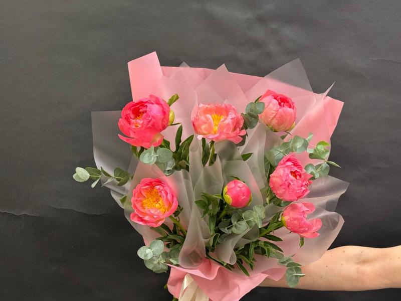 Букет из пионов Гавайские каникулы